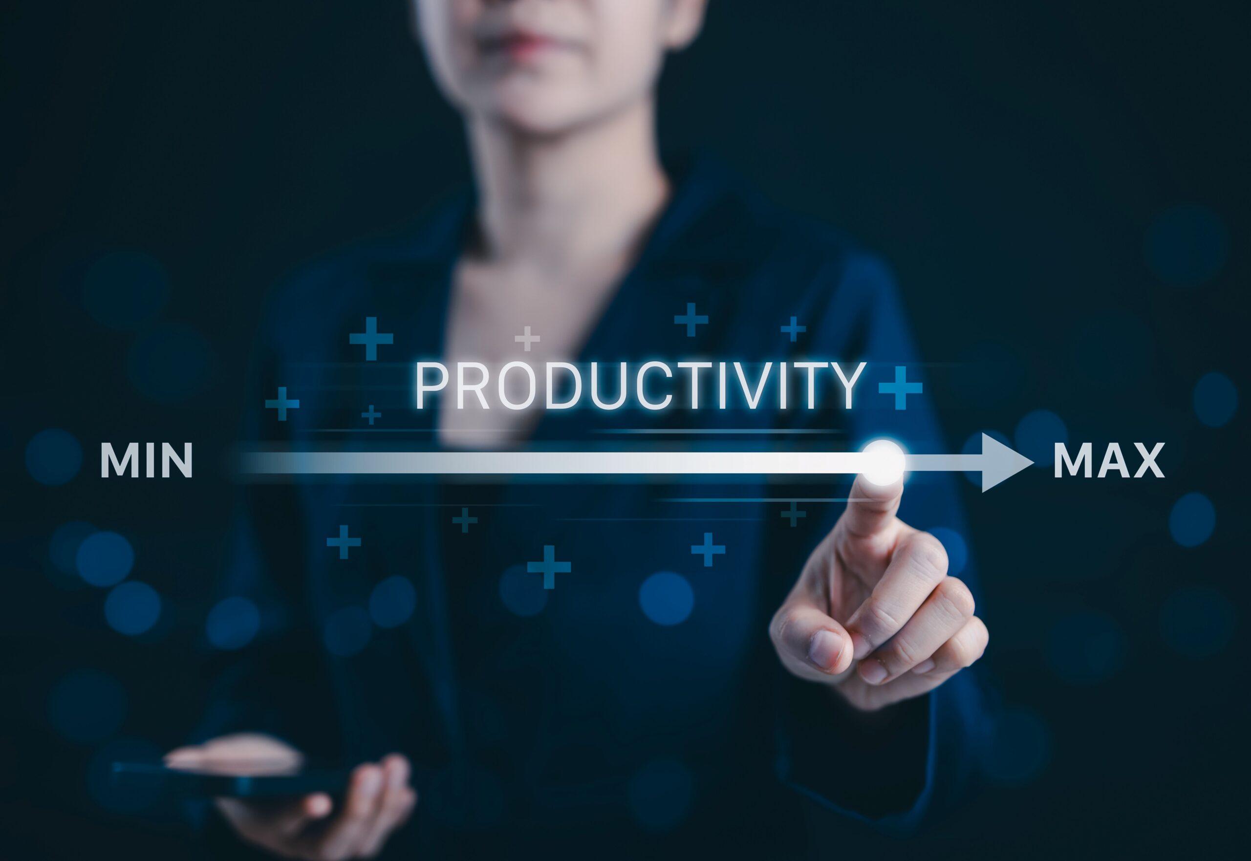 KI Entwicklung als Treiber industrieller Skalierung: Automatisierung maximiert Produktivität durch selbst steuernde Prozesse